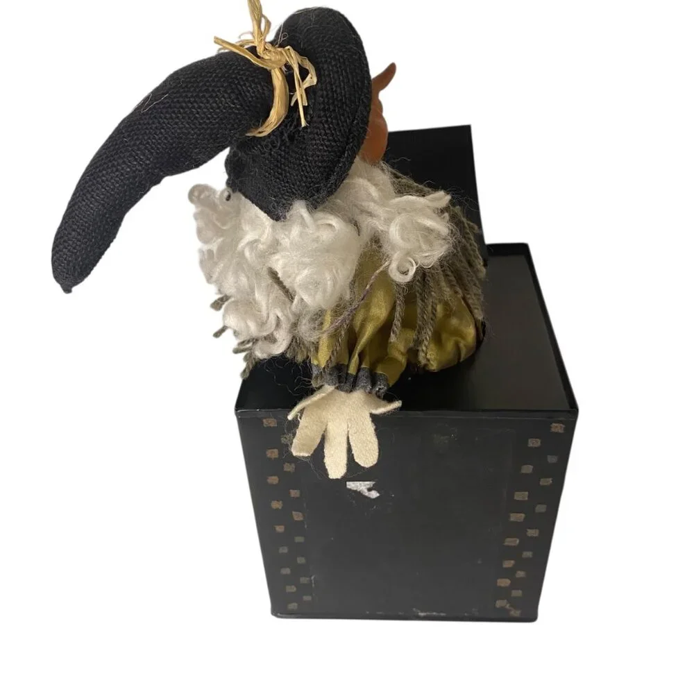 Vintage Jack-In-The-Box Scarecrow Witch‎ Figure Black Metal Box Halloween Prop
